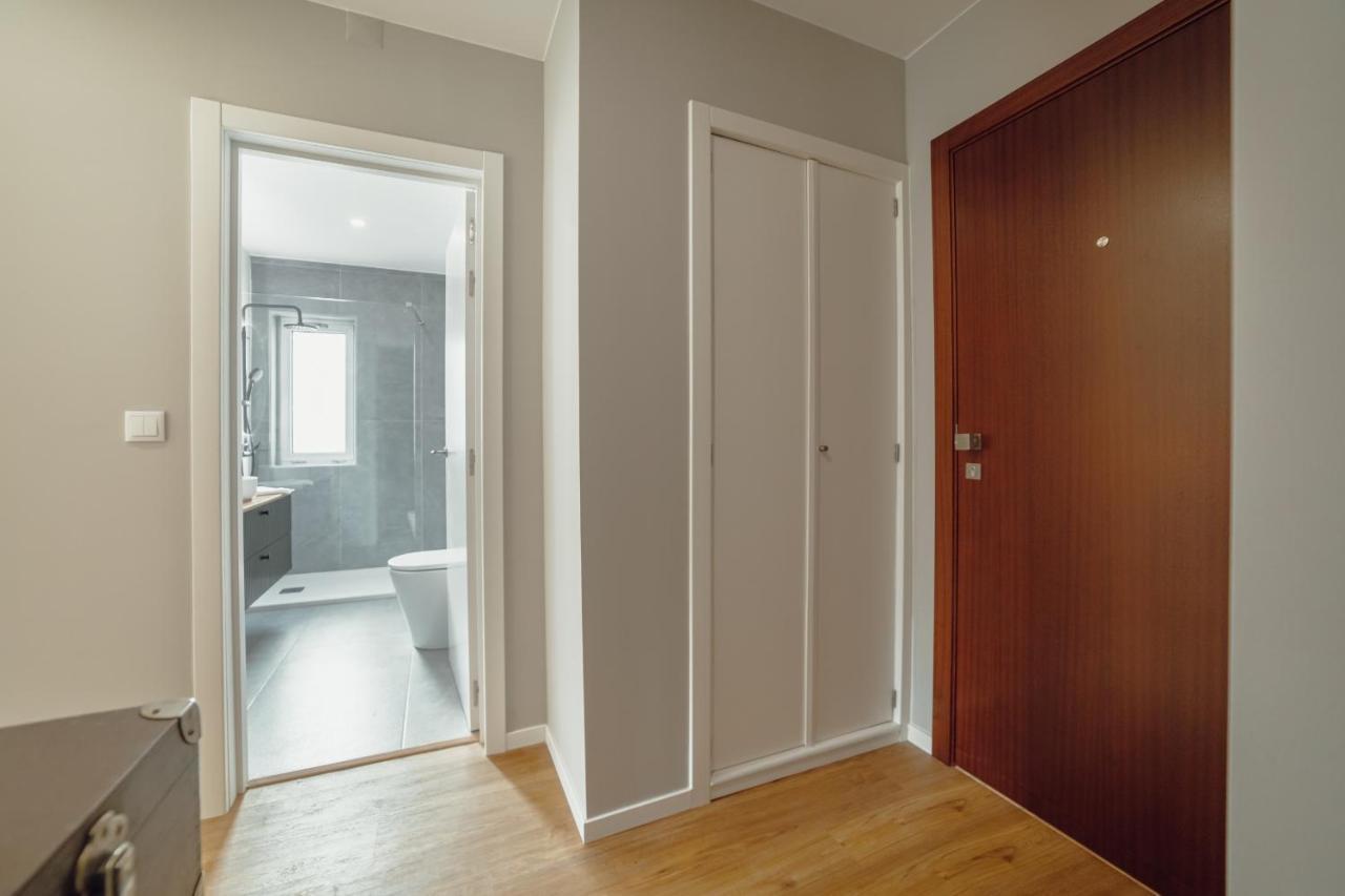 Crystal Palace Garden Stylish Apartment By Vacationy Porto Luaran gambar