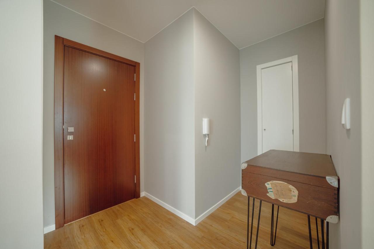 Crystal Palace Garden Stylish Apartment By Vacationy Porto Luaran gambar