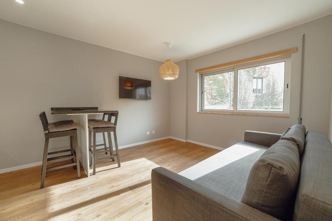Crystal Palace Garden Stylish Apartment By Vacationy Porto Luaran gambar